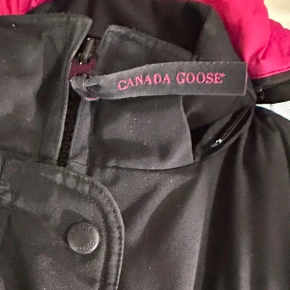 Canada Goose Holt Renfrew 175Women's Black and Pink Parka Coat, Extra Small - Picture 14 of 14